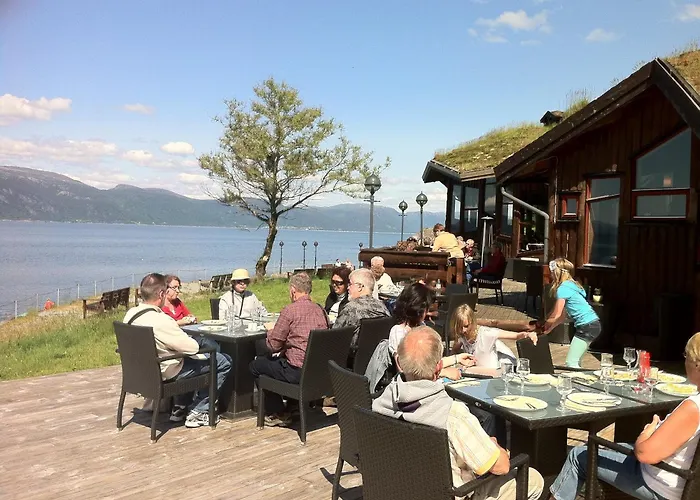 Brekkestranda Fjordhotel