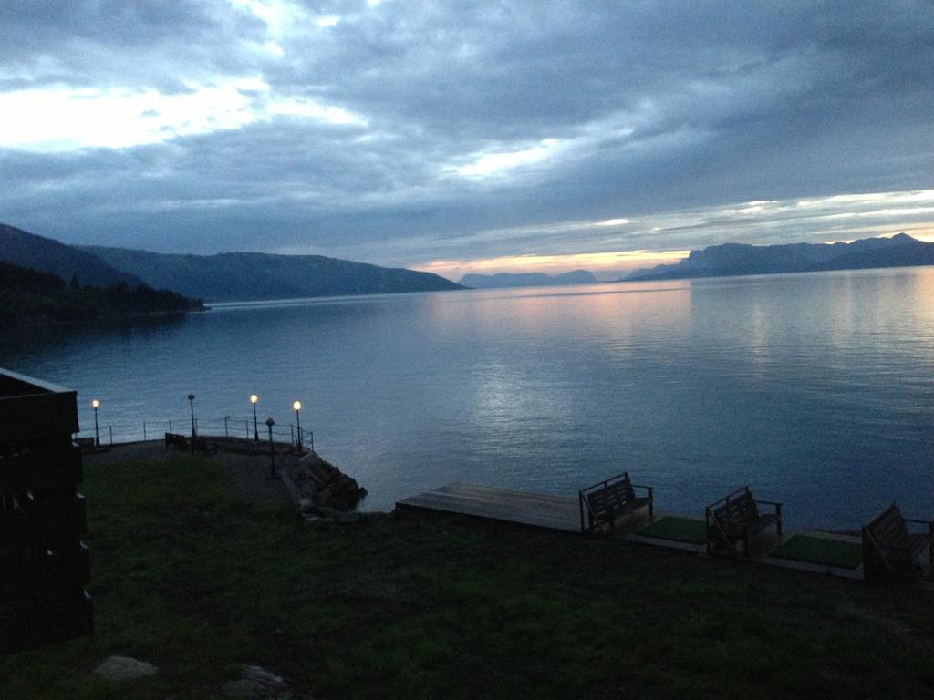 Hotel Brekkestranda Fjordhotel 3*