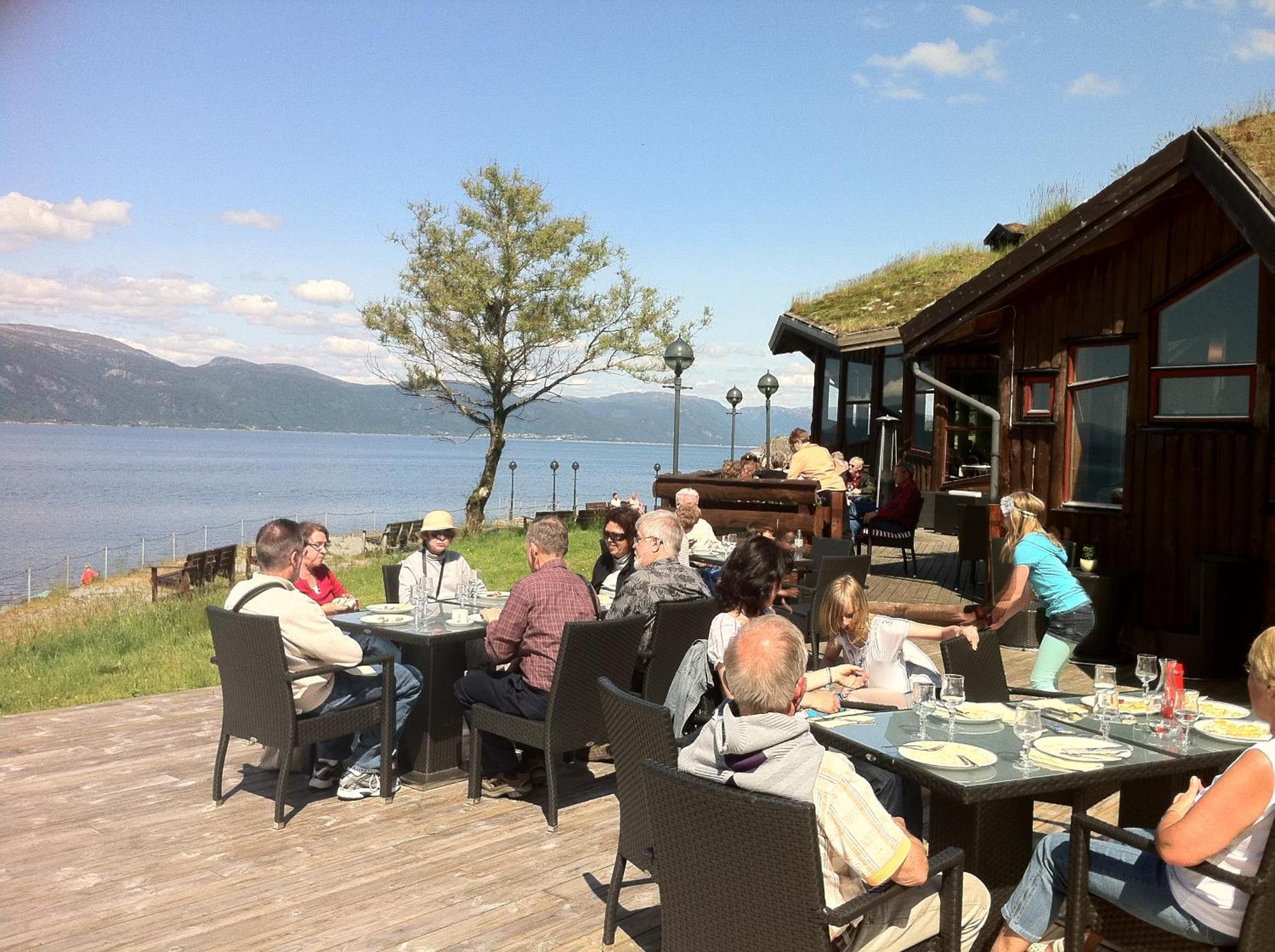 Brekkestranda Fjordhotel 3* Brekke (Sogn og Fjordane)