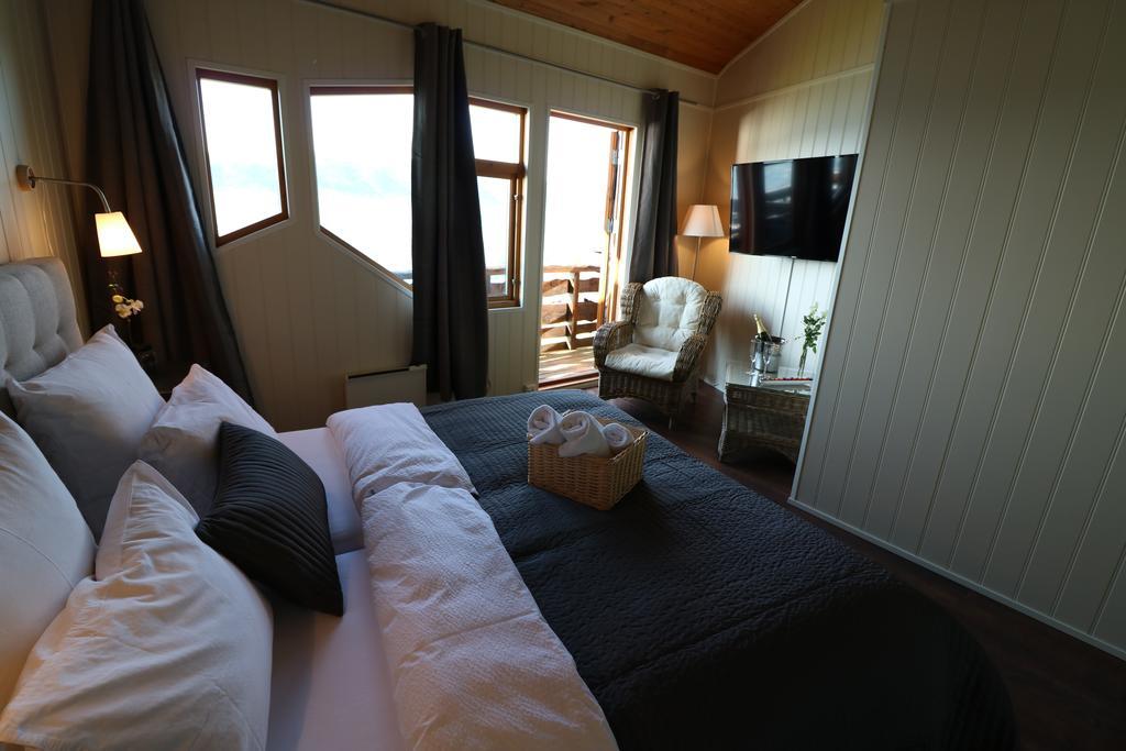 Hotel Brekkestranda Fjordhotel 3*