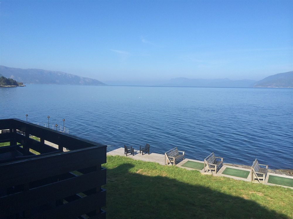 Brekkestranda Fjordhotel Hotel
