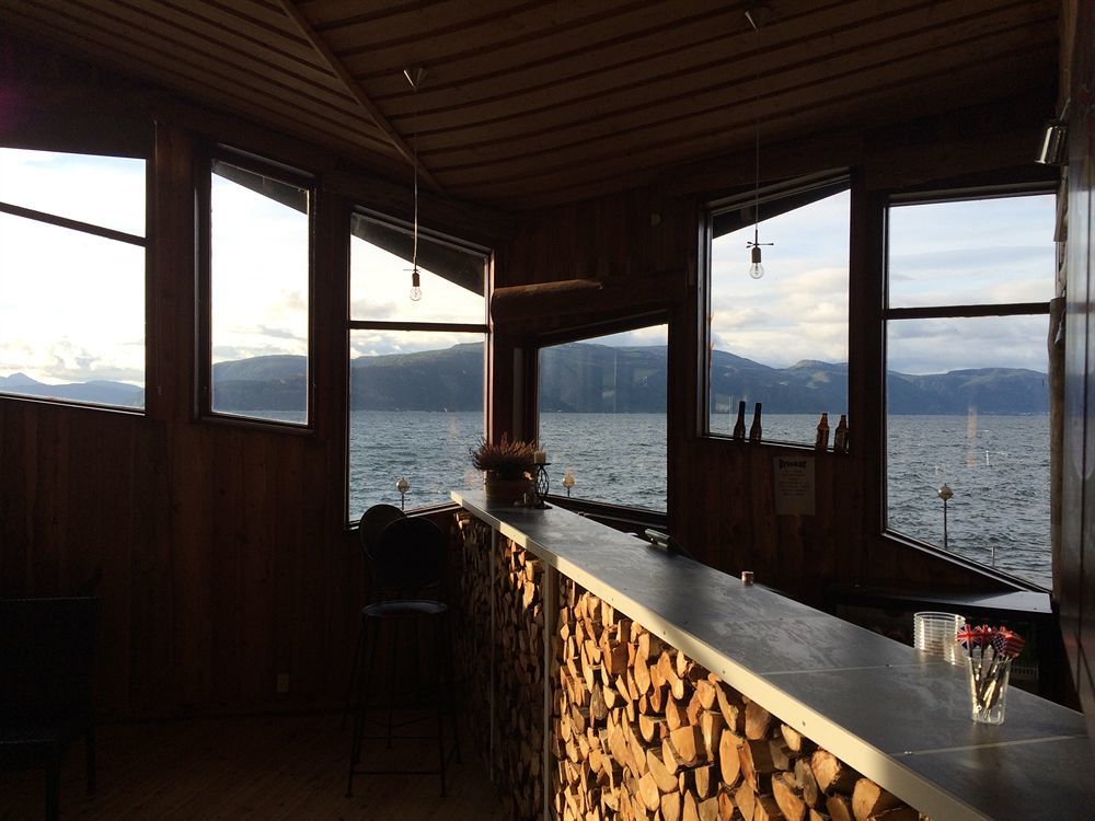 Brekkestranda Fjordhotel 3*