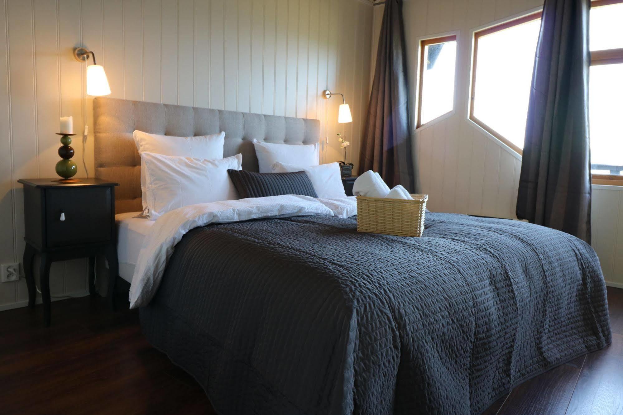 Brekkestranda Fjordhotel Hotel